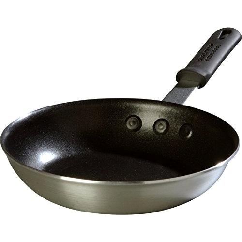 Carlisle 60910XRS Scratch-Resistant Aluminum Non-Stick Fry Pan With Removable Silicone Sleeve, 10"
