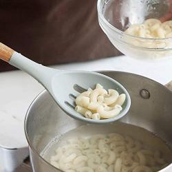 Silicone kitchenware And Durable Bamboo And Wood Handle Non-stick Cookware Heat-resistant Food Grade Silicone Kitchen Utensils Set Of 13 Cooking Utensils Set Our Silicone Kitchen Utensils