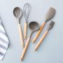 Silicone Kitchenware Set High Temperature Egg Beater Colander Spoon Household Wood Handle Thickening for Making Different Foods