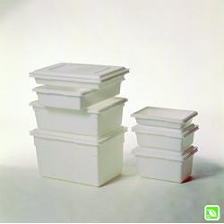 Rubbermaid Commercial Products Food Storage Box/Tote for Restaurant/Kitchen/Cafeteria, 2 Gallon, White (FG350700WHT)