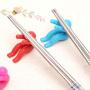 Pot Lid Holder Silicone Anti Overflow Spill Tool Pot Small Person Shape Bracket for Chopsticks Kitchenware Green (3)
