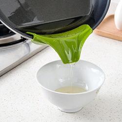 Kitchen Supplies Kitchenware Silicone Anti Spill Liquid Funnel Pots and Pans Round Mouth Edge Diverter Tool Accessories